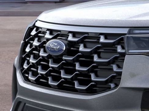 New 2026 Ford Explorer Platinum RWD image 17