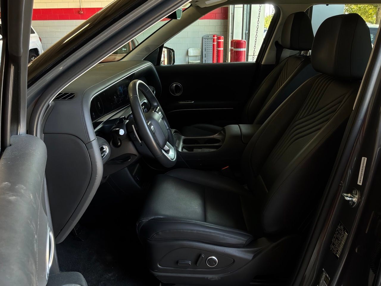Used 2026 Hyundai Palisade SEL FWD image 9