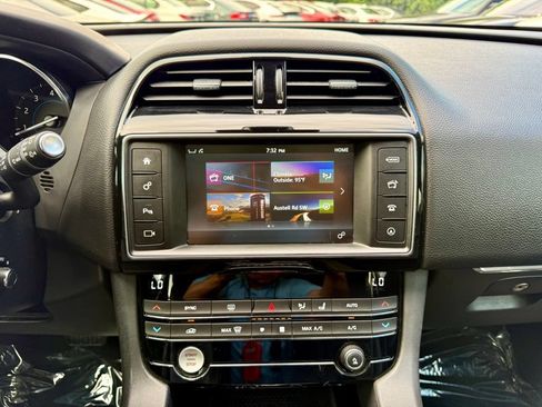 Used 2018 Jaguar F-PACE Prestige AWD/4WD image 21