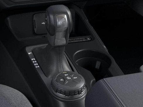 New 2025 Ford Bronco Big Bend image 17