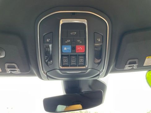 Used 2025 Jeep Grand Cherokee Summit w/ Obsidian Package AWD/4WD image 22