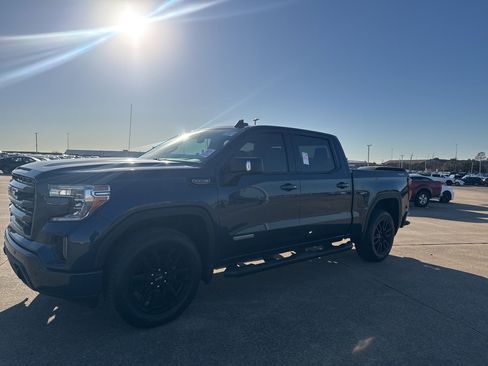 Used 2020 GMC Sierra 1500 Elevation w/ Elevation Convenience Package image 6