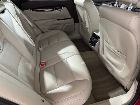 Used 2014 Cadillac XTS Luxury w/ Driver Awareness Package FWD image 41
