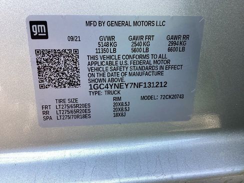 Used 2022 Chevrolet Silverado 2500 LT w/ Convenience Package image 11