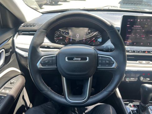 Used 2022 Jeep Compass Limited AWD/4WD image 16