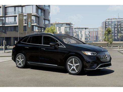 New 2026 Mercedes-Benz EQE 320 4MATIC SUV image 12