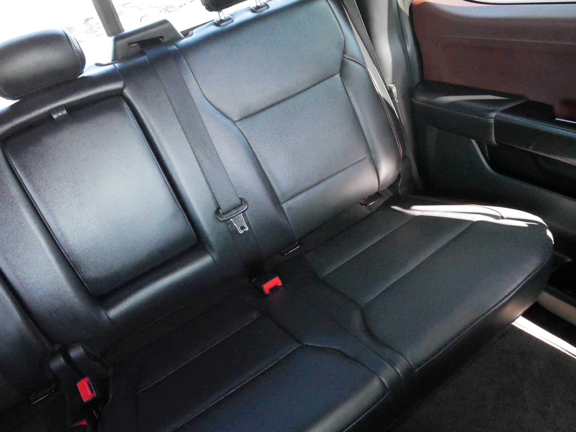 Used 2021 Ford F150 Lariat w/ Equipment Group 502A High AWD/4WD image 14