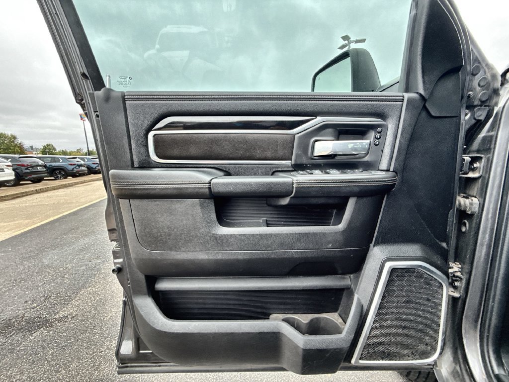 Used 2023 RAM 3500 Laramie w/ Night Edition AWD/4WD image 16