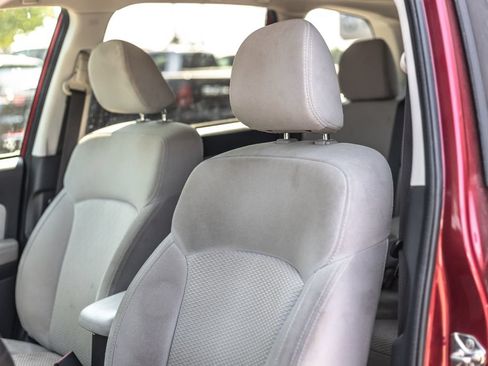 Used 2018 Subaru Forester 2.5i Premium w/ All-Weather Package AWD/4WD image 10