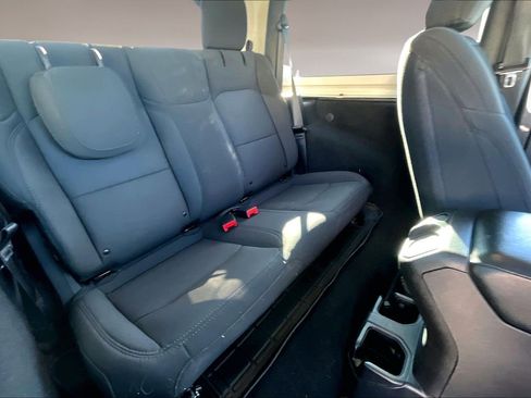 Used 2021 Jeep Wrangler Willys image 25