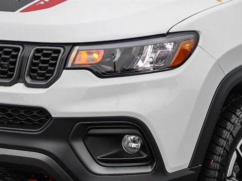 New 2026 Jeep Compass Trailhawk image 8