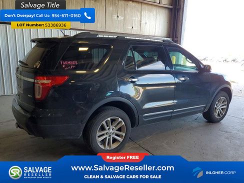 Used 2014 Ford Explorer XLT w/ Equipment Group 202A AWD/4WD image 4