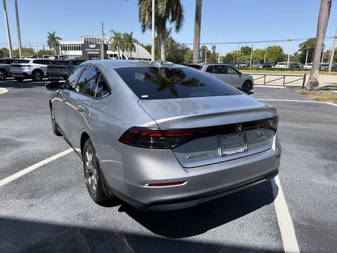 Used 2024 Honda Accord EX image 6