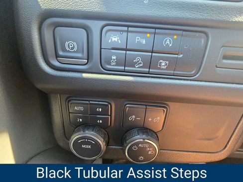 Certified 2024 Chevrolet Tahoe Z71 w/ Luxury Package AWD/4WD image 26
