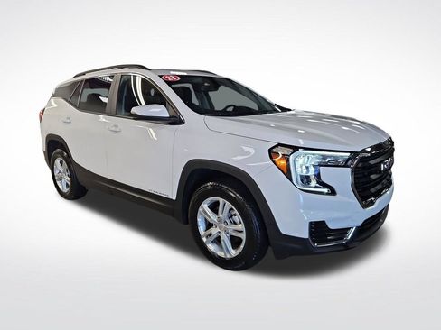 Used 2023 GMC Terrain SLE w/ Driver Convenience Package AWD/4WD image 8