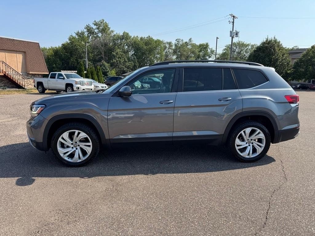 Used 2021 Volkswagen Atlas SE w/ Panoramic Sunroof Package AWD/4WD image 9