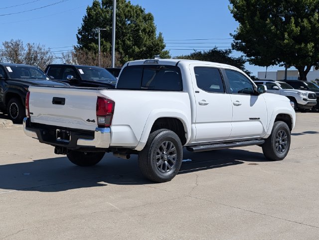 Used 2023 Toyota Tacoma SR5 AWD/4WD image 6