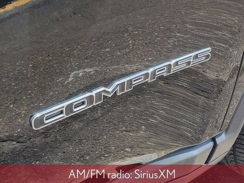 Used 2024 Jeep Compass Latitude AWD/4WD image 6