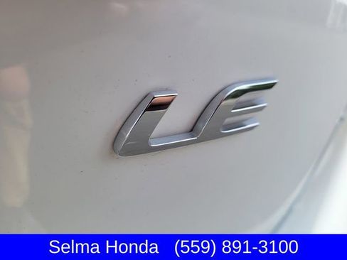 Used 2023 Toyota Corolla LE image 27