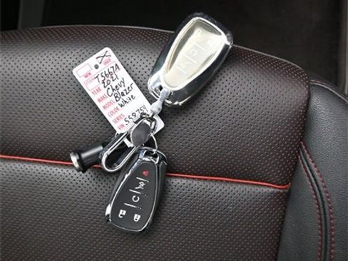 Used 2021 Chevrolet Blazer RS image 12