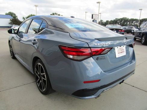 Used 2024 Nissan Sentra SR FWD image 7