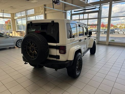 Used 2018 Jeep Wrangler Golden Eagle image 8