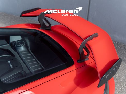 Used 2023 Porsche 718 Cayman GT4 RS RWD image 28