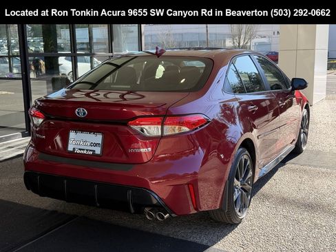 Used 2024 Toyota Corolla SE image 7