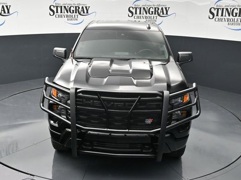 Used 2025 Chevrolet Silverado 1500 Custom Trail Boss w/ Midnight Edition AWD/4WD image 13