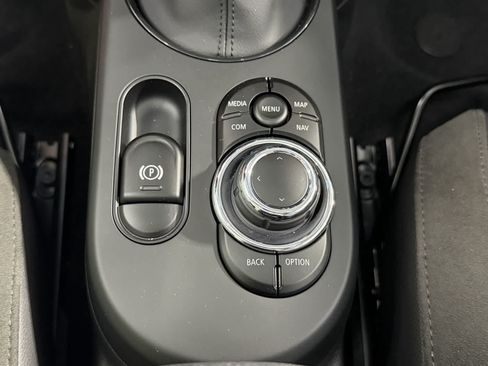 Used 2023 MINI Cooper SE FWD image 23