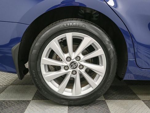 Used 2024 Toyota Camry LE AWD/4WD image 16