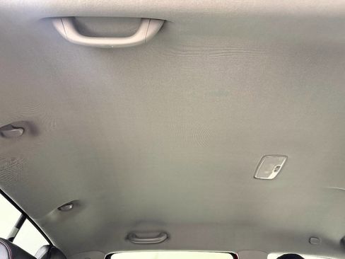 Used 2012 Toyota Tacoma PreRunner w/ TRD Sport Pkg image 32