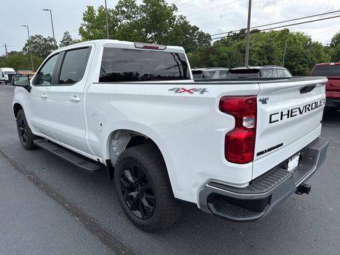 Used 2023 Chevrolet Silverado 1500 LT AWD/4WD image 3