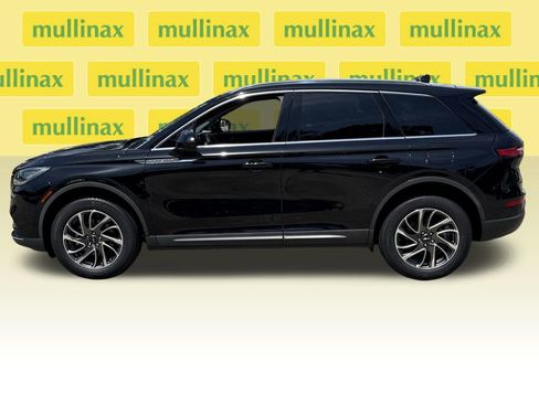 Used 2020 Lincoln Corsair AWD w/ Equipment Group 101A image 11