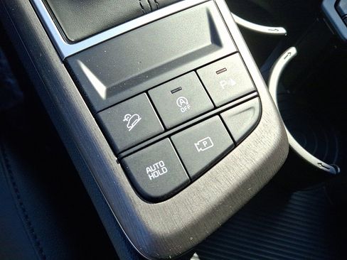 New 2026 Kia Sportage X-Line w/ X-Line Technology Package AWD/4WD image 23