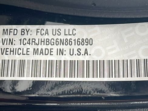 Used 2022 Jeep Grand Cherokee Limited w/ Luxury Tech Group II image 30