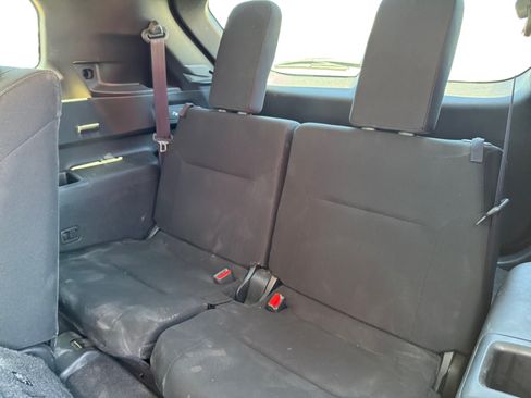 Used 2022 Mitsubishi Outlander ES FWD image 16