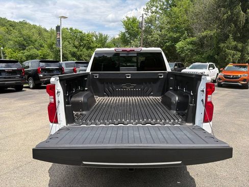Used 2025 Chevrolet Silverado 1500 RST w/ Convenience Package II AWD/4WD image 32