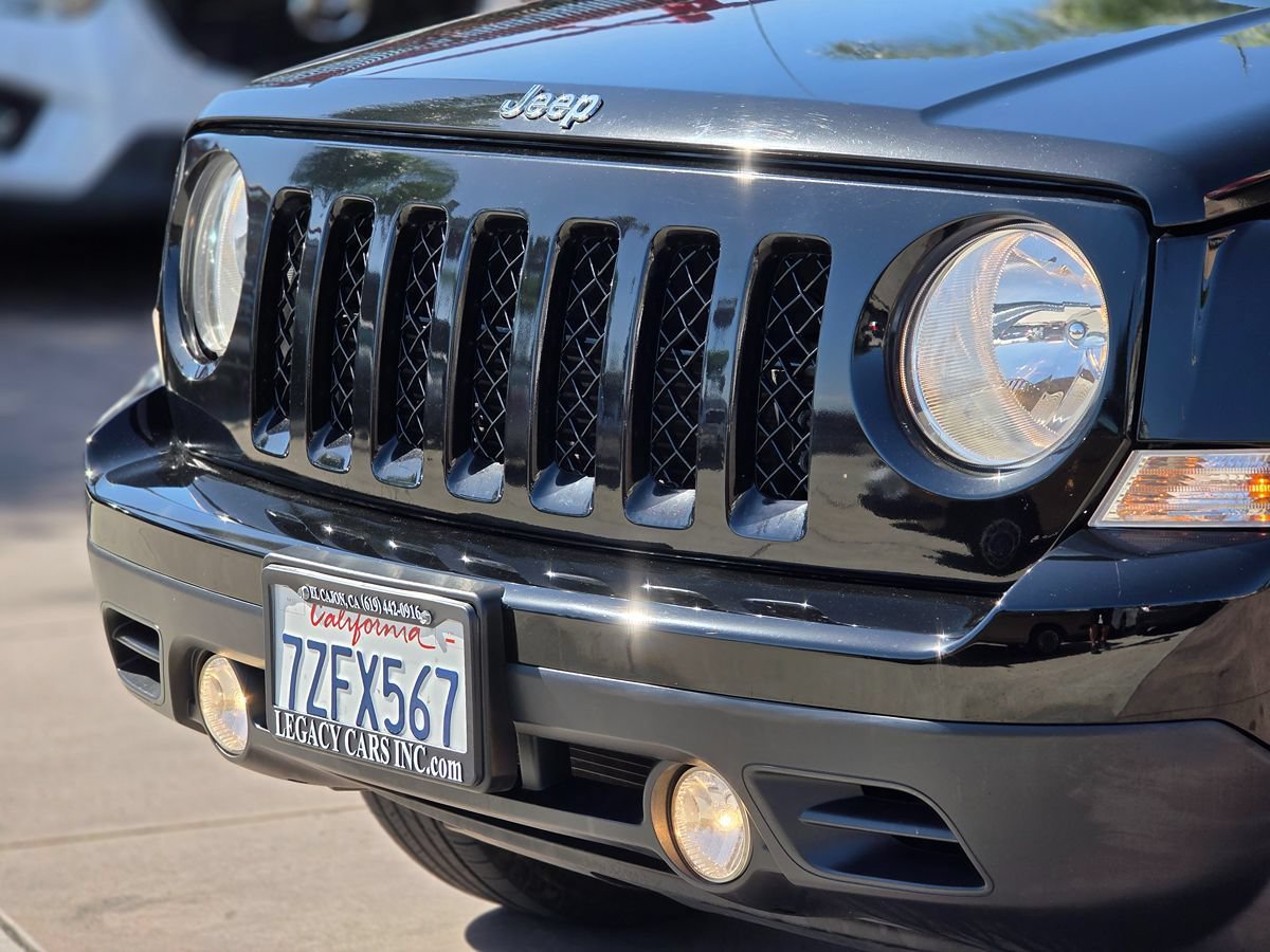 Used 2017 Jeep Patriot Latitude FWD image 6