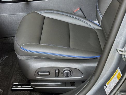New 2026 Buick Envista Sport Touring w/ Convenience I Package FWD image 16