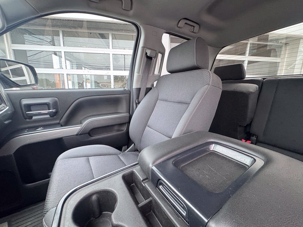 Used 2019 Chevrolet Silverado 1500 LT w/ All Star Edition AWD/4WD image 29