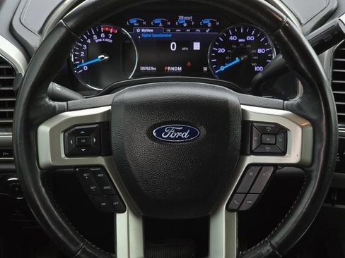 Used 2020 Ford F250 Lariat w/ Lariat Ultimate Package AWD/4WD image 43