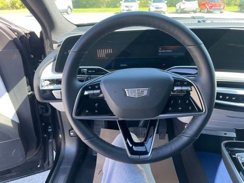 Certified 2024 Cadillac Lyriq Sport AWD/4WD image 8