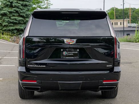 Used 2025 Cadillac Escalade ESV Sport Platinum AWD/4WD image 6