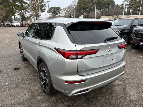 Used 2022 Mitsubishi Outlander SEL image 7