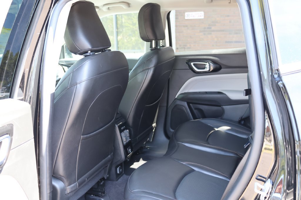 Used 2022 Jeep Compass Limited AWD/4WD image 14