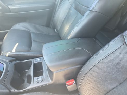 Used 2021 Nissan Rogue Sport SL w/ Premium Package FWD image 15