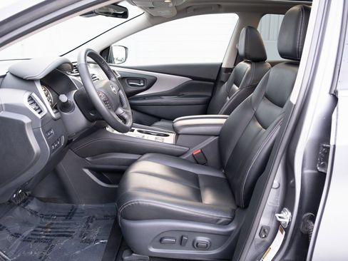 Used 2024 Nissan Murano SV image 11