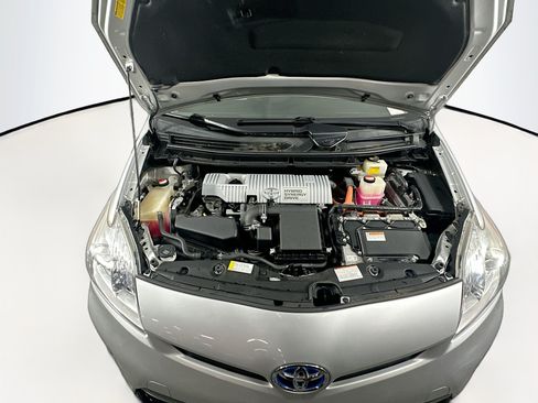 Used 2015 Toyota Prius Four FWD image 30