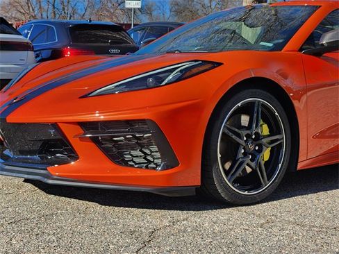 Used 2021 Chevrolet Corvette Stingray Premium Cpe w/ Z51 Performance Package image 7